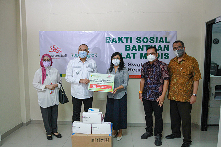 Summarecon Serpong & Summarecon Mall Serpong Hands Over Medical Aid Support to Health Office of Tangerang District