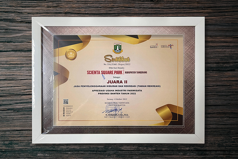 Scientia Square Park received the &ldquo;Apresiasi Usaha Industri Pariwisata Provinsi Banten 2022&rdquo; award
