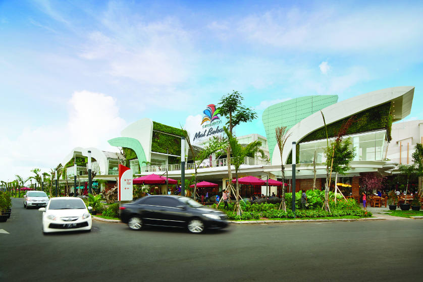 Sentra Summarecon Bekasi