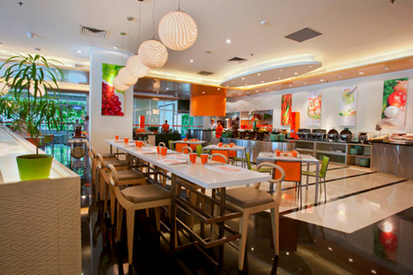 HARRIS Hotel & Conventions Kelapa Gading