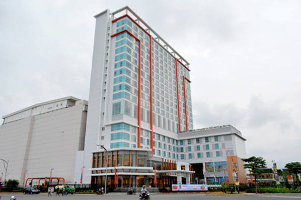 HARRIS Hotel and Conventions Bekasi