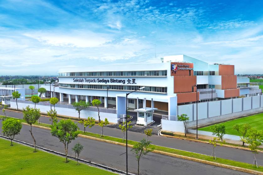 gallery/7529/Gallery Peresmian STSB 2.jpg