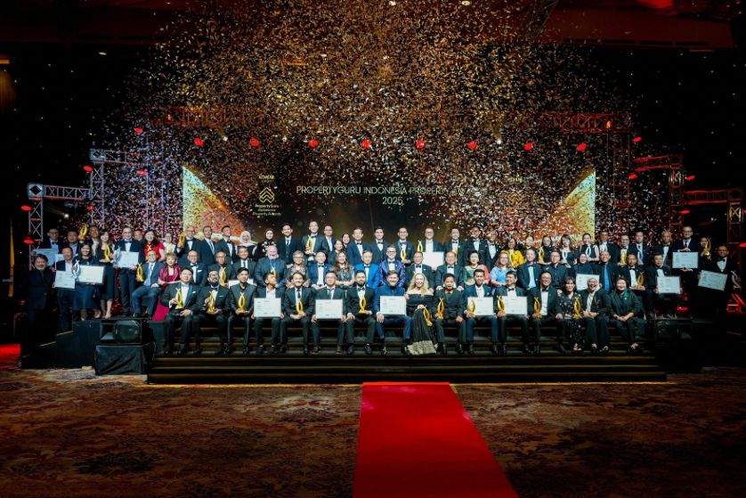 gallery/7551/Penghargaan SA 6.jpg